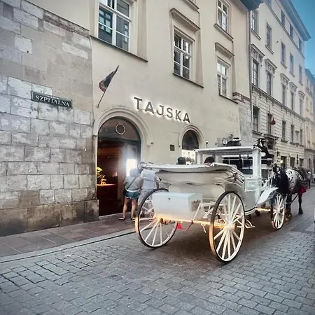 Mariacki By Vsi Apartamento Cracovia